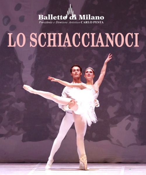 una giovane donna in tutu bianco e tiara e un giocane uomo danzano insieme