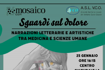 Volto di donna grigio con sfondo verde