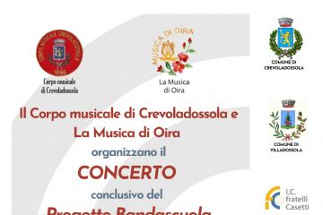 Disegni di bambini che suonano strumenti musicali vari